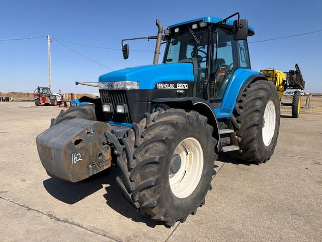 Image of New Holland 8970 equipment image 1