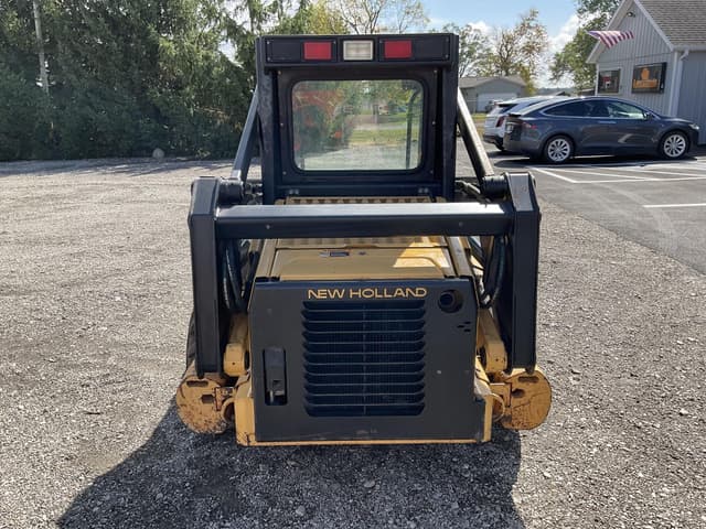 Image of New Holland LX565 equipment image 3