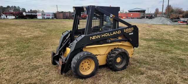 Image of New Holland LX665 equipment image 1