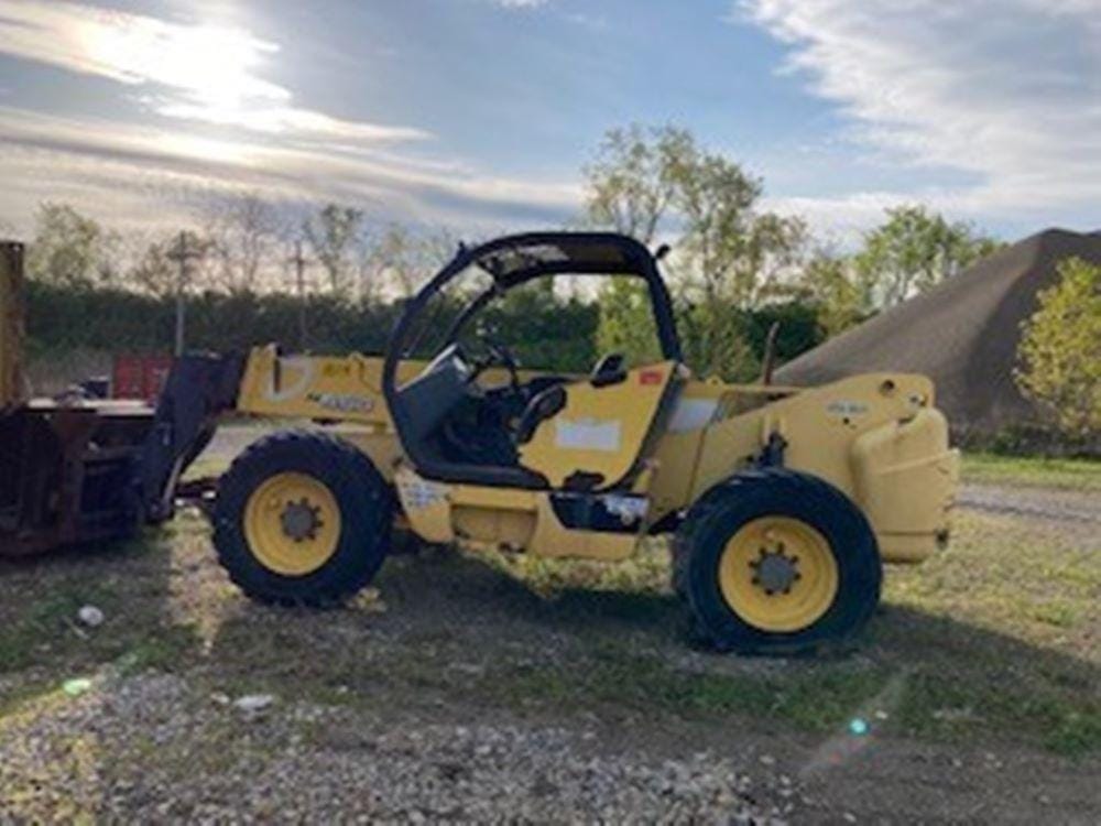 Main image New Holland M459