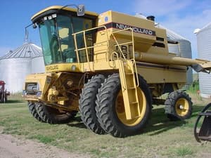 1998 NEW HOLLAND TR98 Image