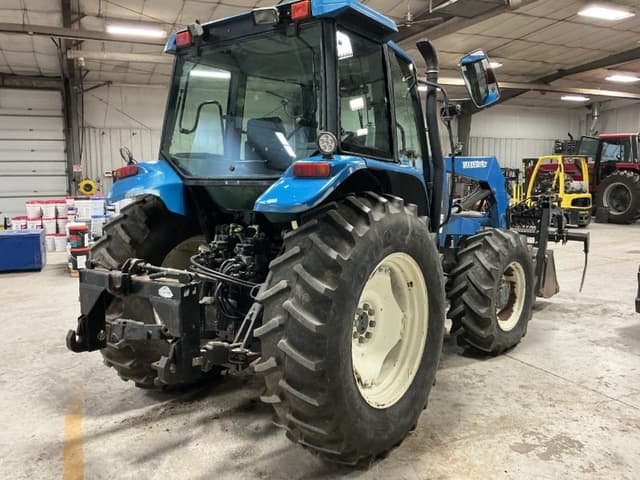 Image of New Holland TS100 equipment image 4