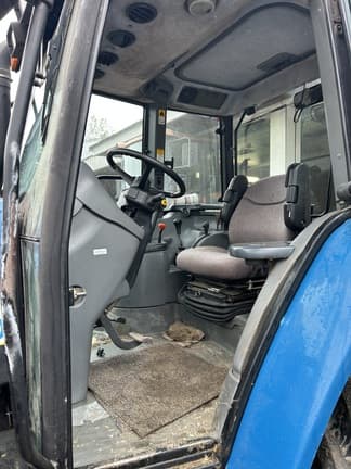 Image of New Holland TS110 equipment image 3
