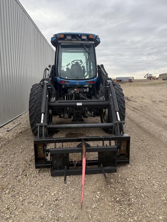 Image of New Holland TV140 equipment image 1