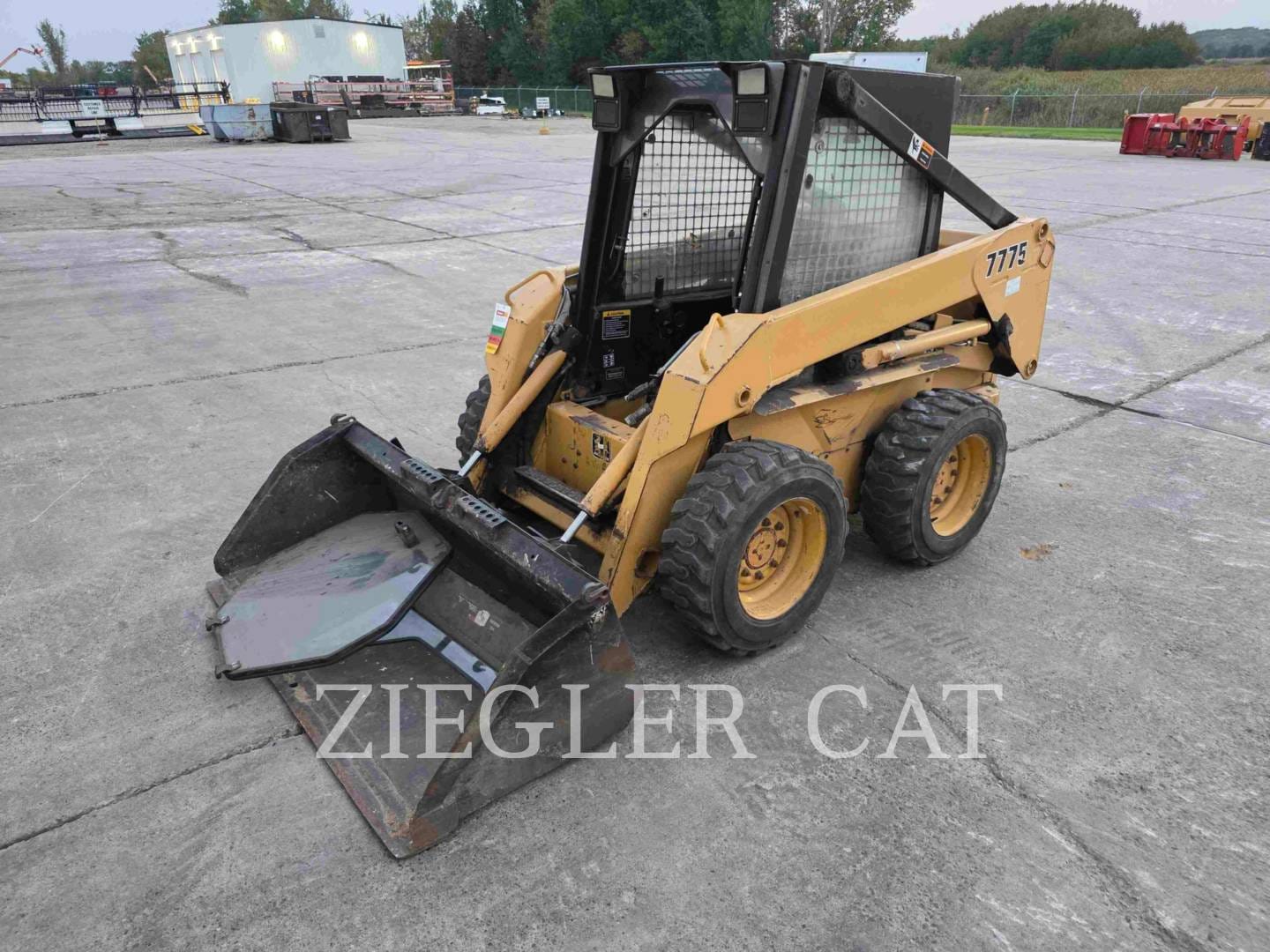 Main image John Deere 7775