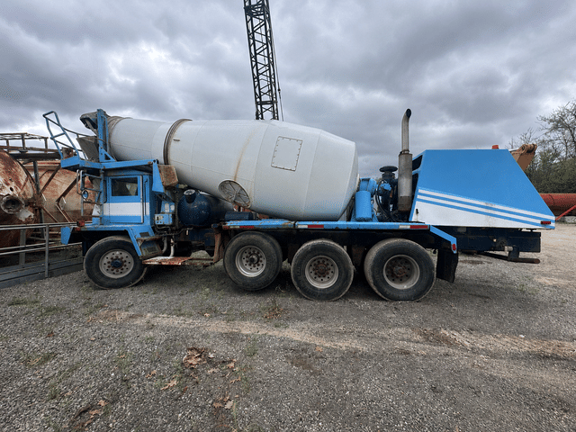 Image of Oshkosh S Series equipment image 1