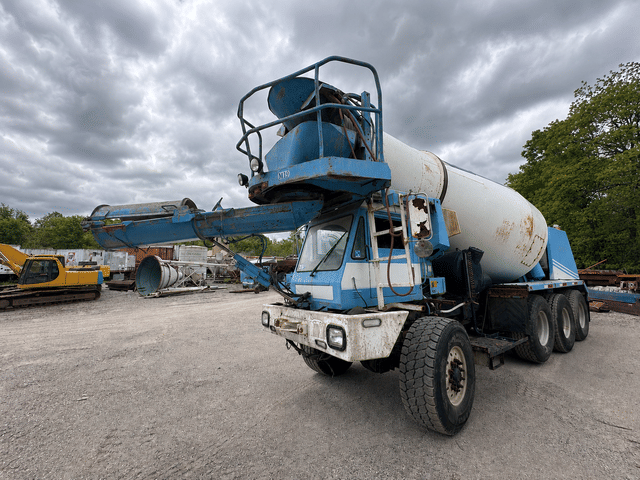 Image of Oshkosh S Series equipment image 3