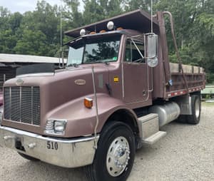 1998 Peterbilt 330 Image
