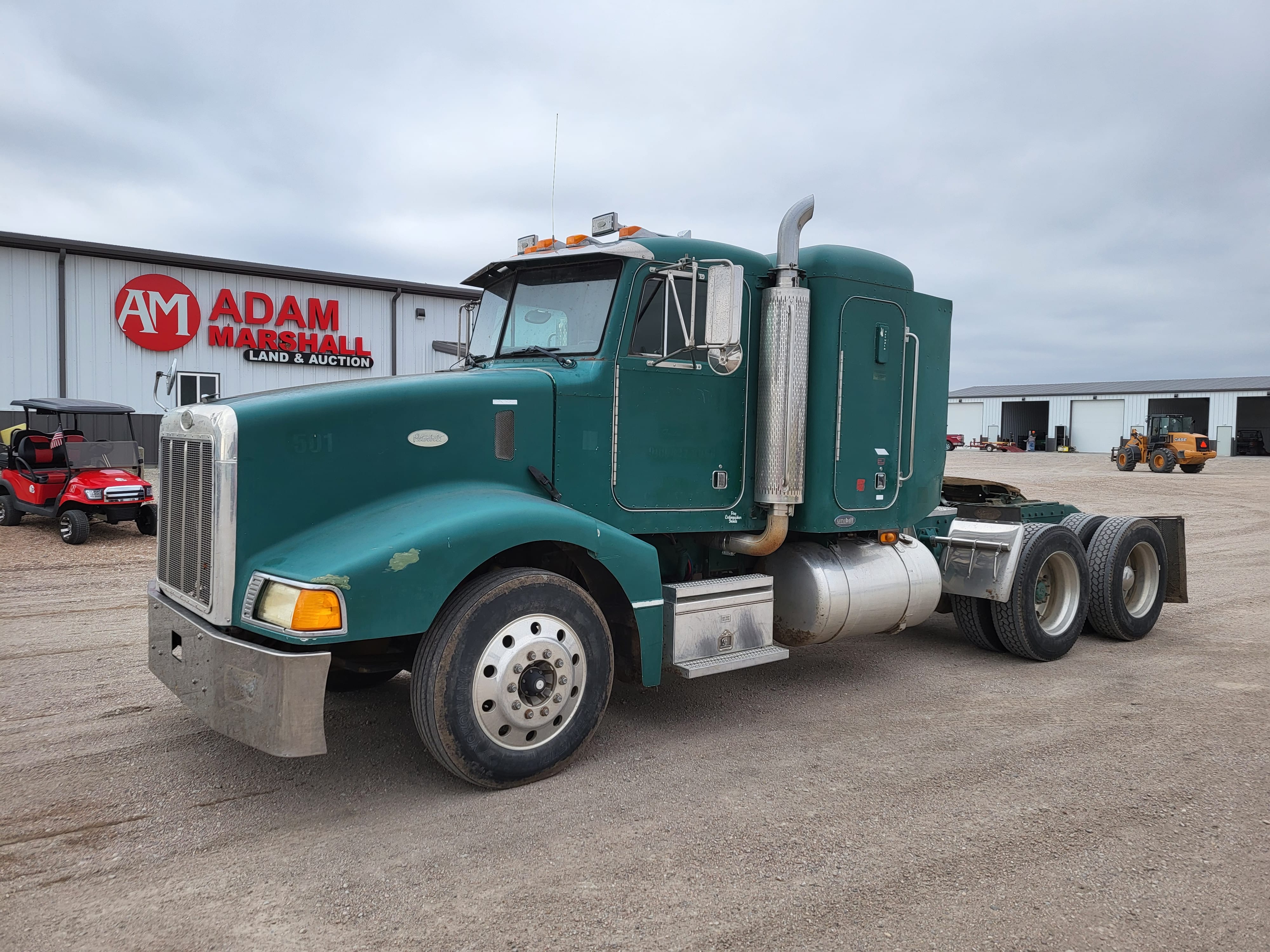 1998 Peterbilt 377 Equipment Image0