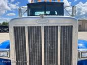 Thumbnail image Peterbilt 378 16