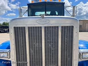 Main image Peterbilt 378 16