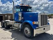 Thumbnail image Peterbilt 378 3