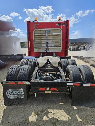 Image of Peterbilt 379 equipment image 4