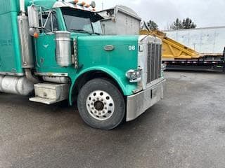Image of Peterbilt 379 equipment image 1