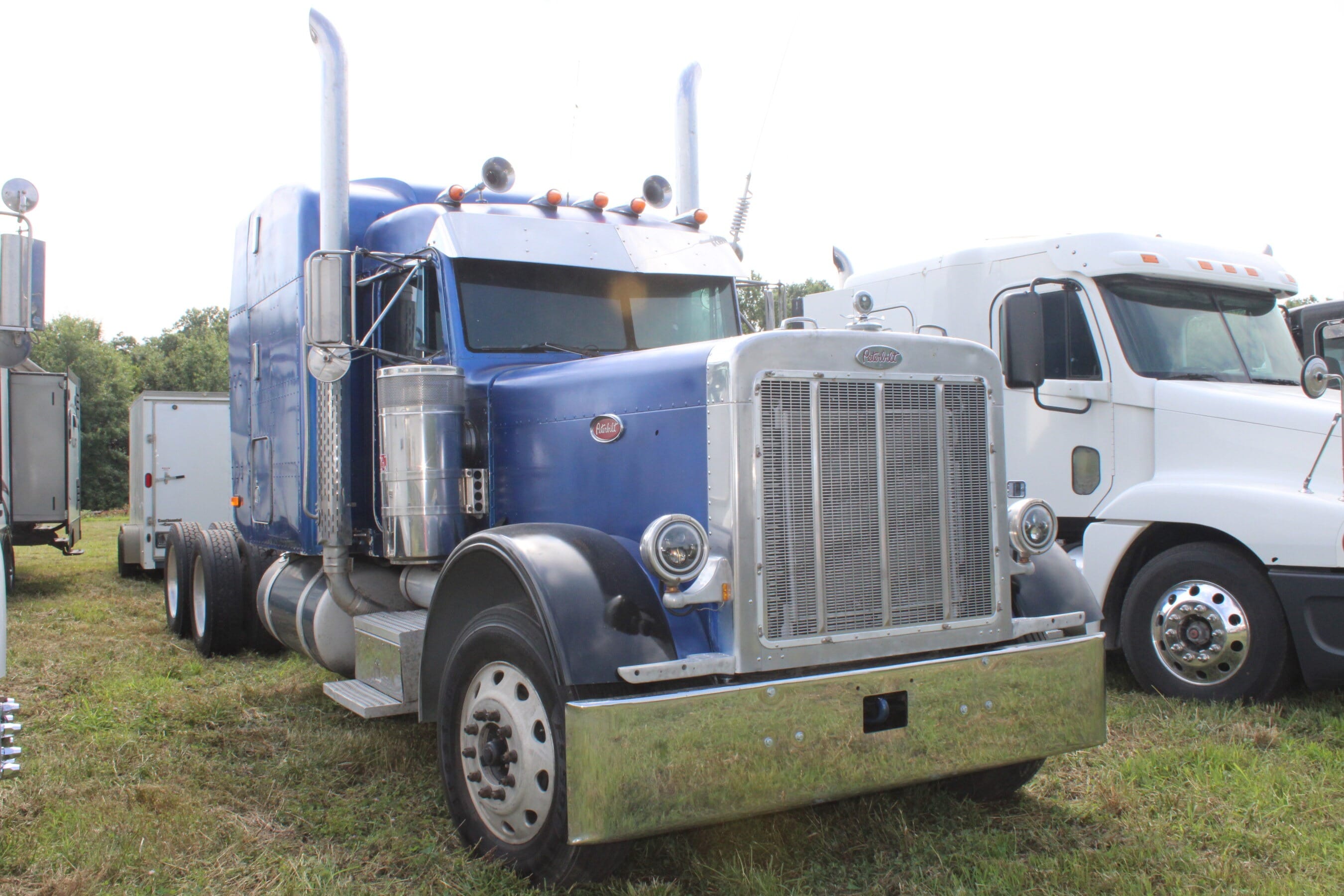 1998 Peterbilt 379 Equipment Image0