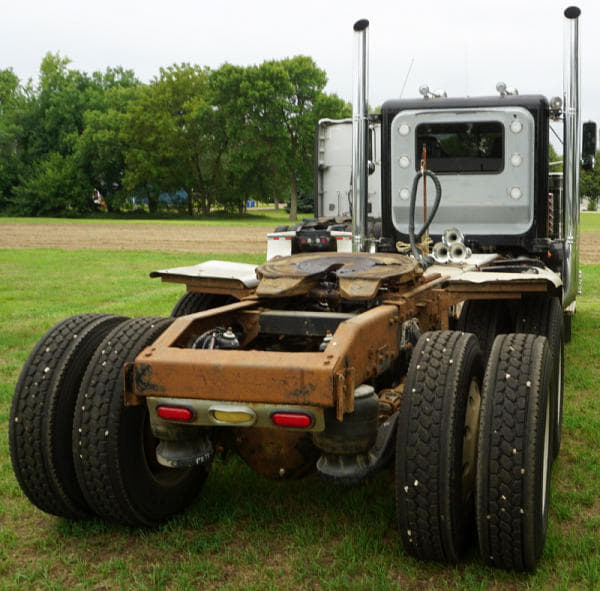 Image of Peterbilt 379 equipment image 3
