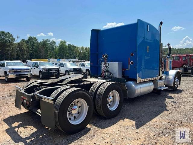Image of Peterbilt 379 equipment image 3