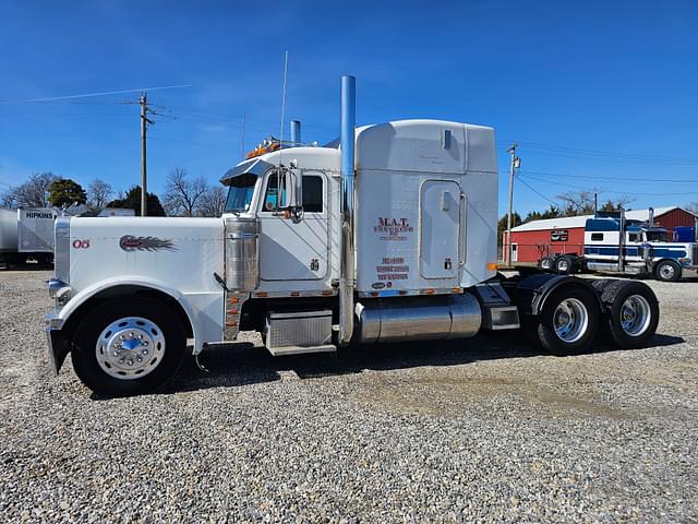 Image of Peterbilt 379 equipment image 3