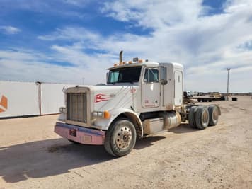 Main image Peterbilt 379