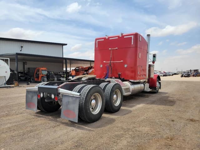 Image of Peterbilt 379 equipment image 4