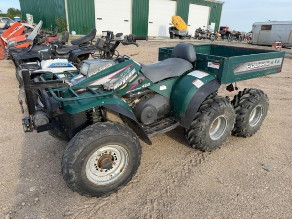 1998 Polaris Magnum 325 Equipment Image0