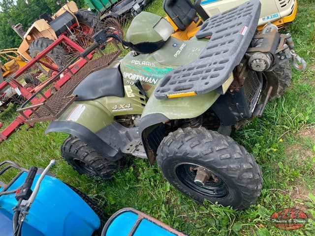 Image of Polaris Sportsman 500 equipment image 4