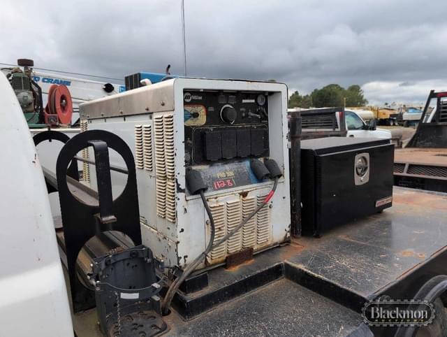 Image of Dodge Ram 3500 equipment image 3