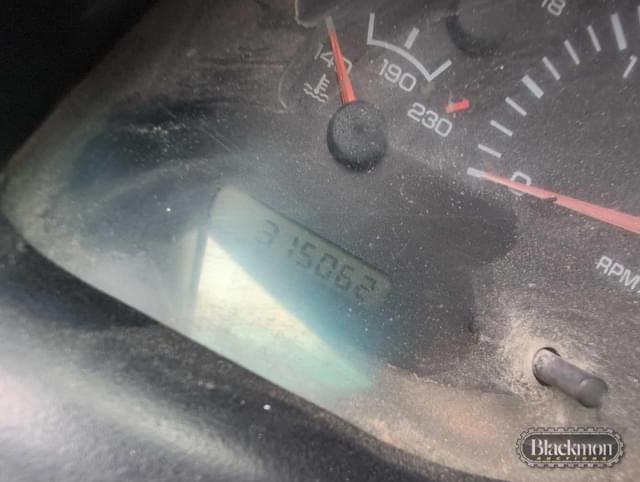 Image of Dodge Ram 3500 equipment image 2