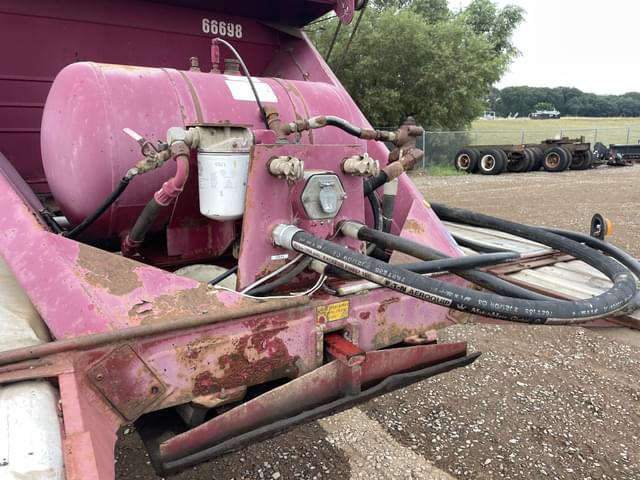 Image of Red River LB334 equipment image 4