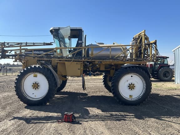 Image of Ag-Chem RoGator 854 equipment image 2