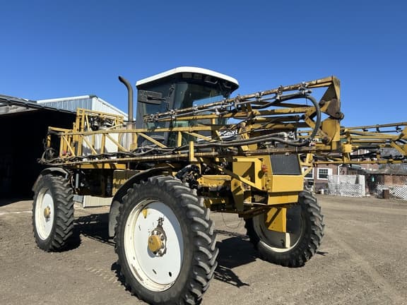 Image of Ag-Chem RoGator 854 Primary image