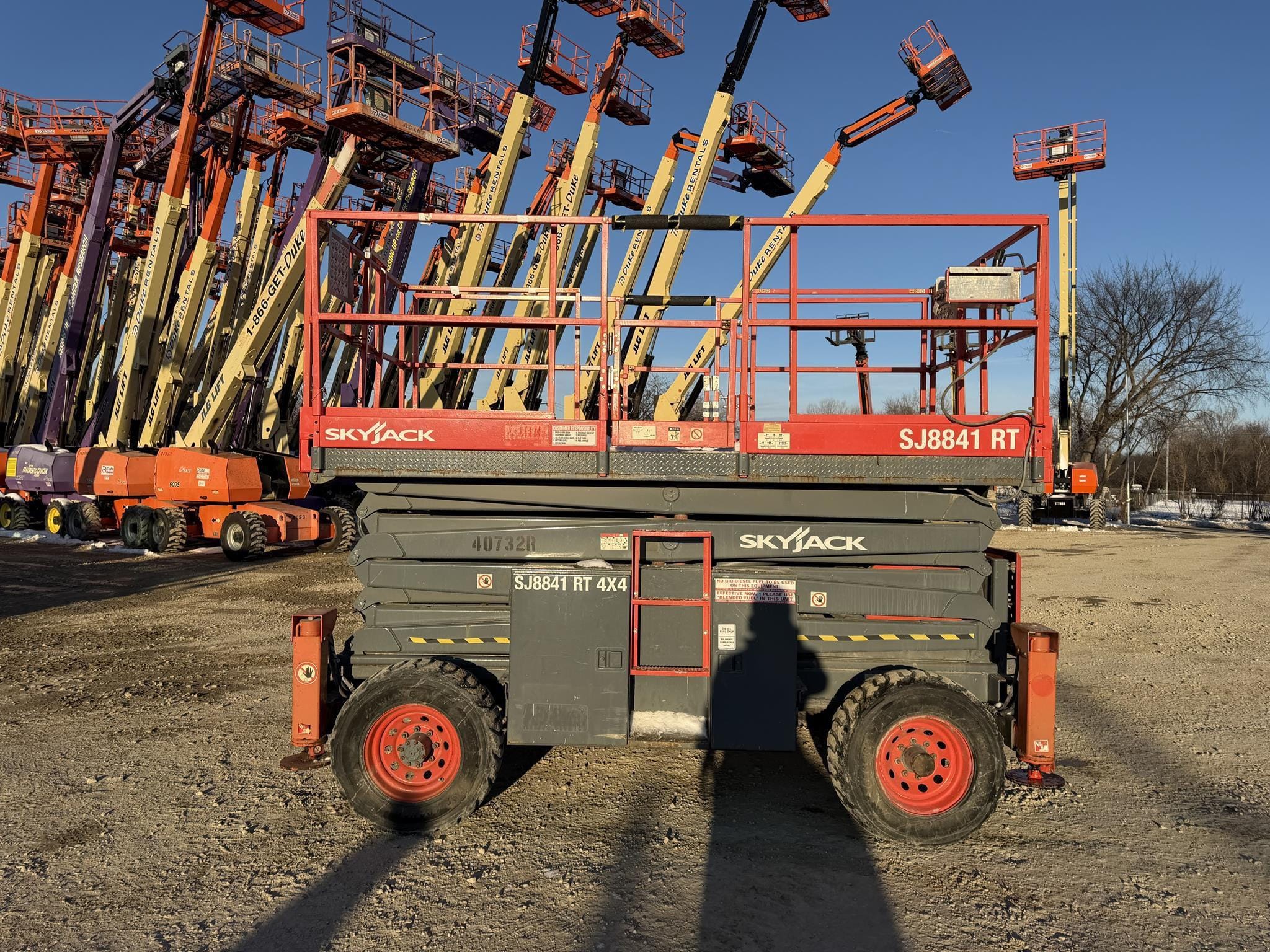 1998 Sky Jack SJ8841RT Equipment Image0