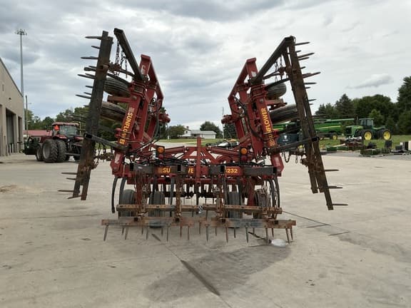 Image of Sunflower 4232 equipment image 2