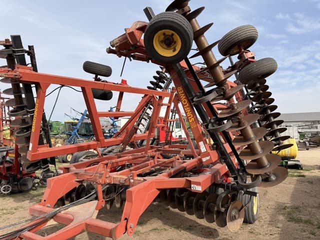 Image of Sunflower 1433-32 equipment image 1