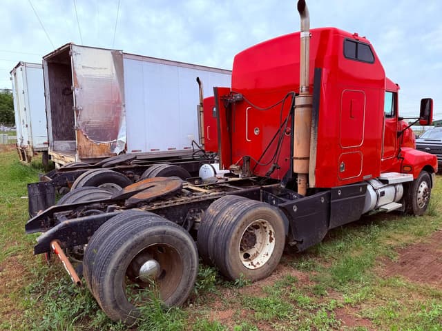 Image of Kenworth T680 equipment image 1