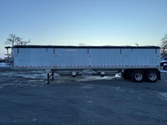 Image of Timpte Super Hopper equipment image 3