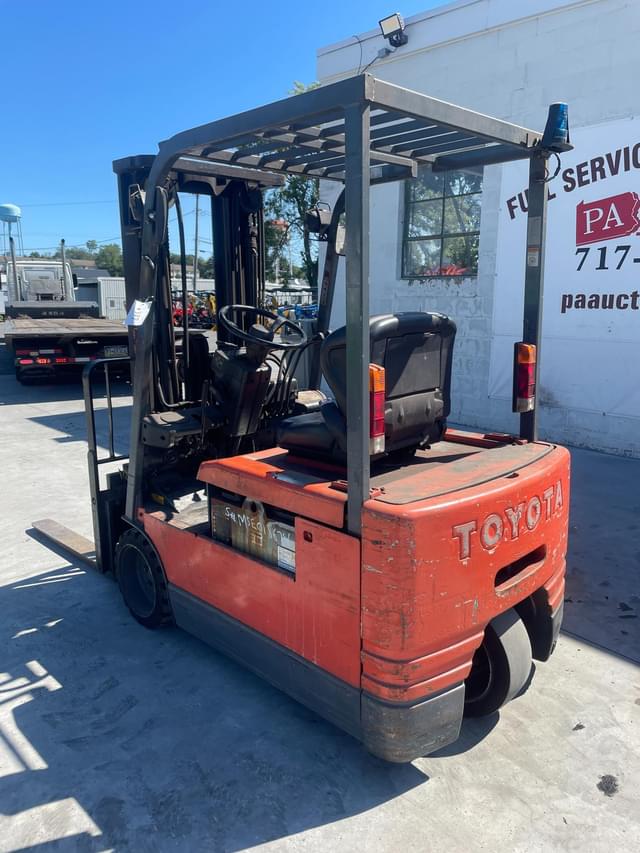 Image of Toyota 5FBE15 equipment image 3