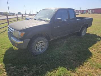 Main image Toyota Tacoma