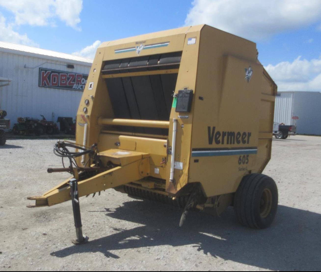 1998 Vermeer 605L Equipment Image0