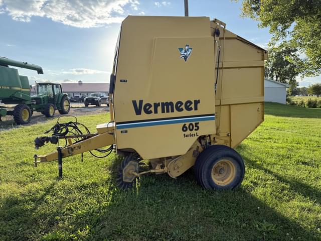 Image of Vermeer 605L equipment image 3