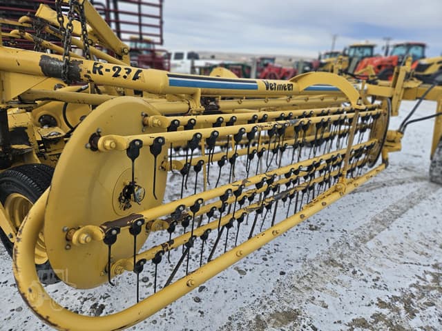 Image of Vermeer R23A equipment image 2