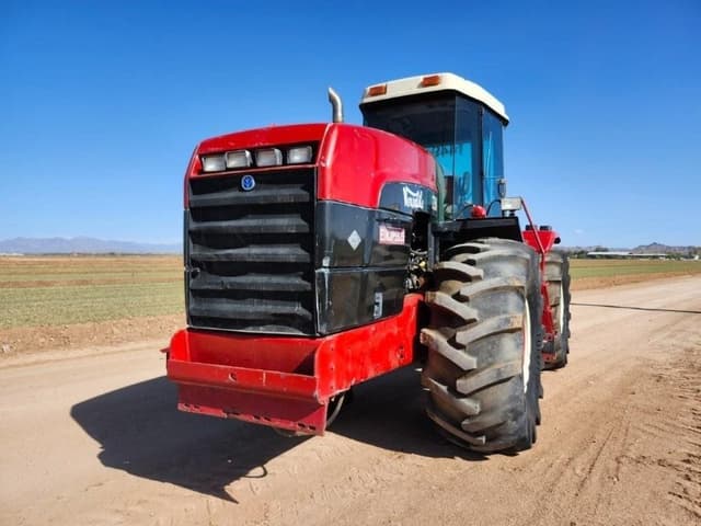 Image of Versatile 2360 equipment image 4