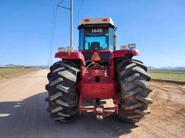 Image of Versatile 2360 equipment image 3
