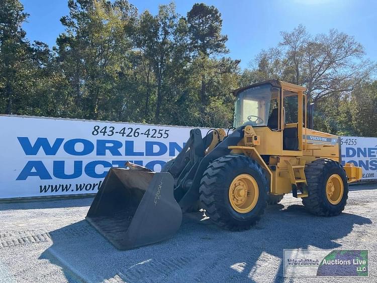 1998 Volvo BM L70 Equipment Image0
