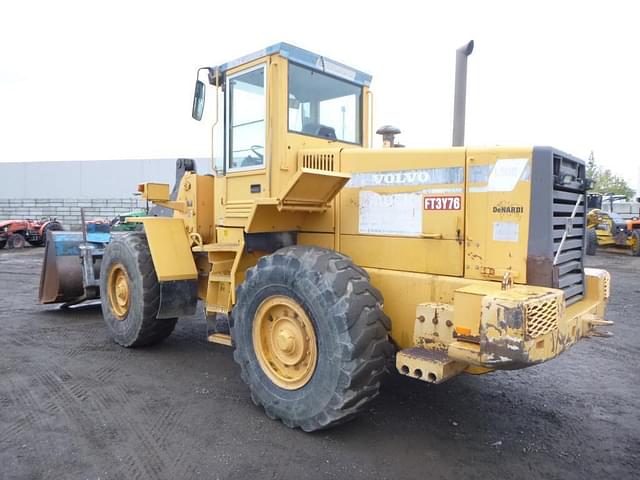 Image of Volvo L90C equipment image 3