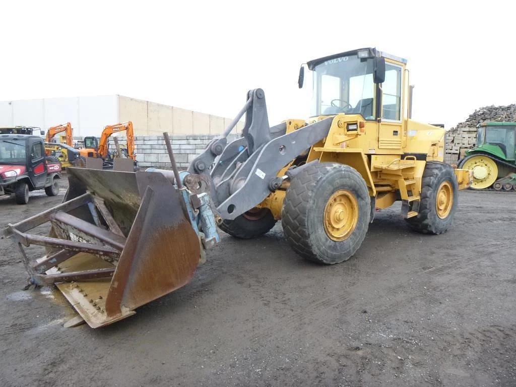 Image of Volvo L90C Primary image