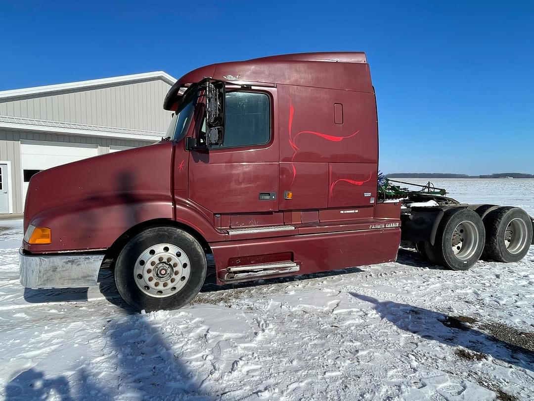 Image of Volvo VNL64T630 Primary image