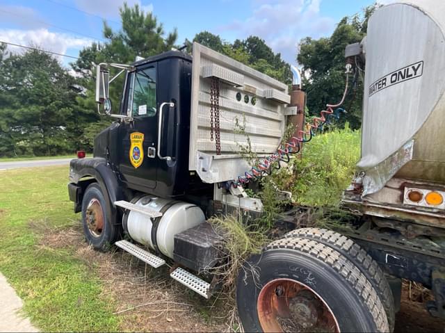 Image of Volvo WG equipment image 2