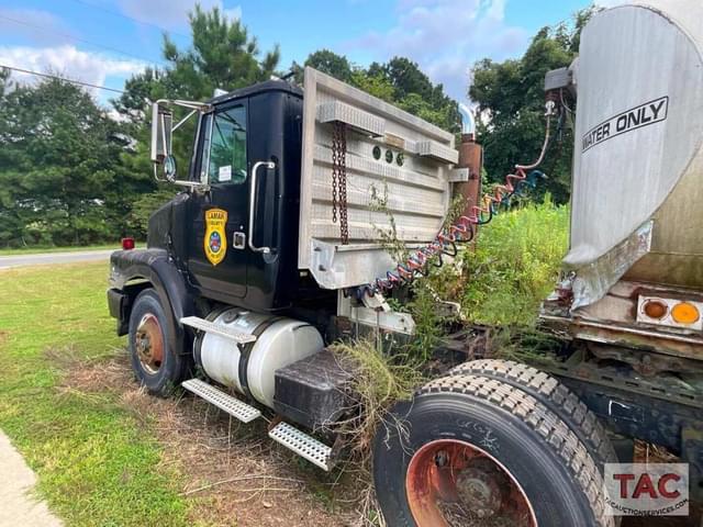 Image of Volvo WG64T equipment image 2