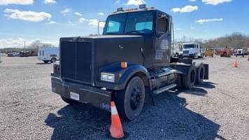 Main image Western Star 4964FX